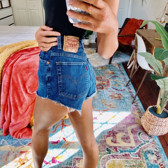 Levi's Pants - vintage levi’s distressed denim shorts [size 28]